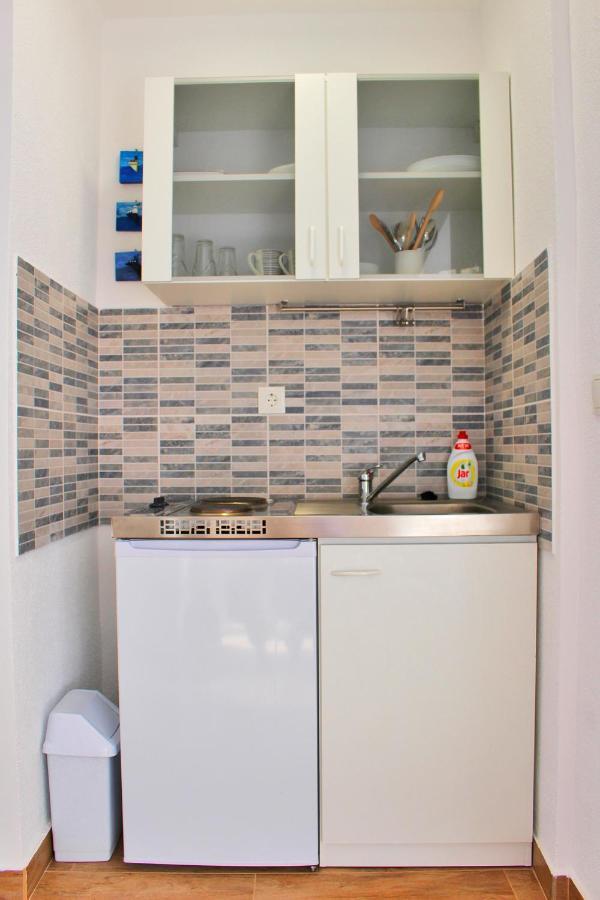 Apartmani Bodo Drvenik  Bagian luar foto