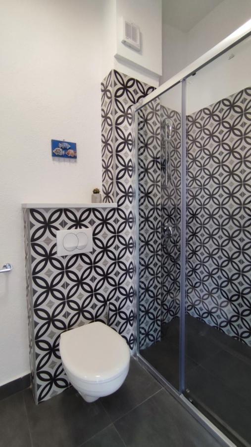 Apartmani Bodo Drvenik  Bagian luar foto