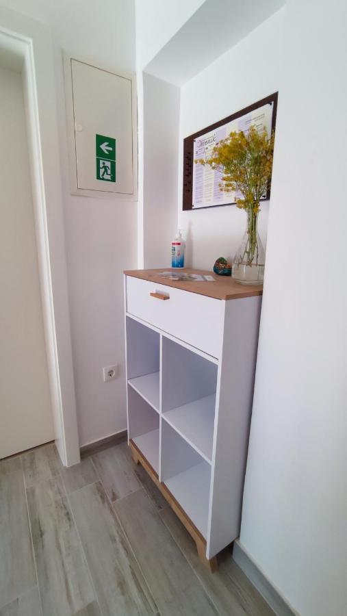 Apartmani Bodo Drvenik  Bagian luar foto