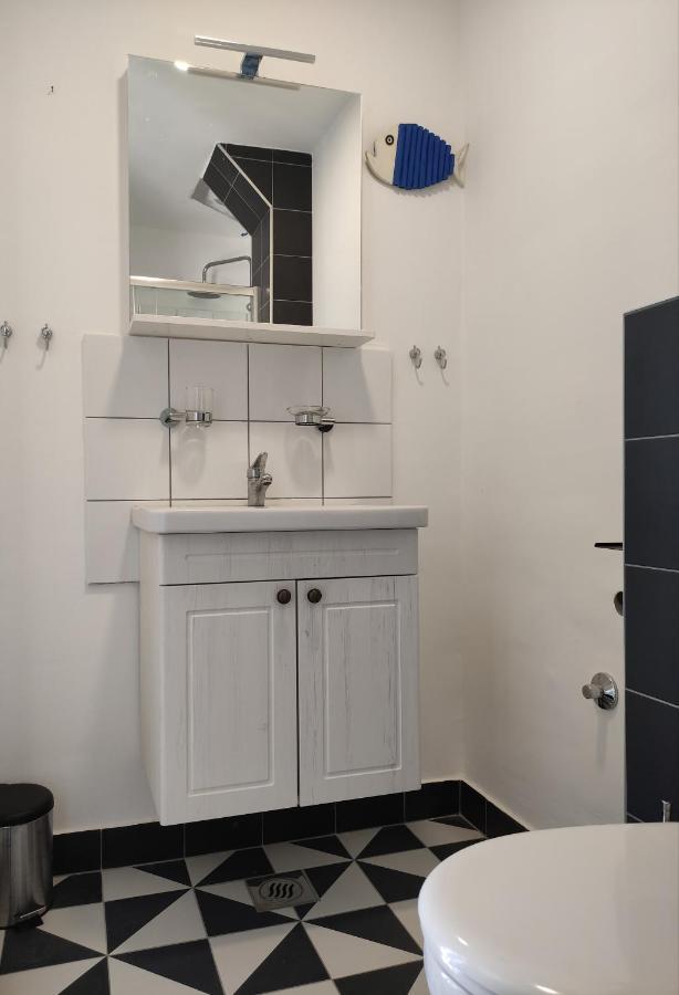 Apartmani Bodo Drvenik  Bagian luar foto